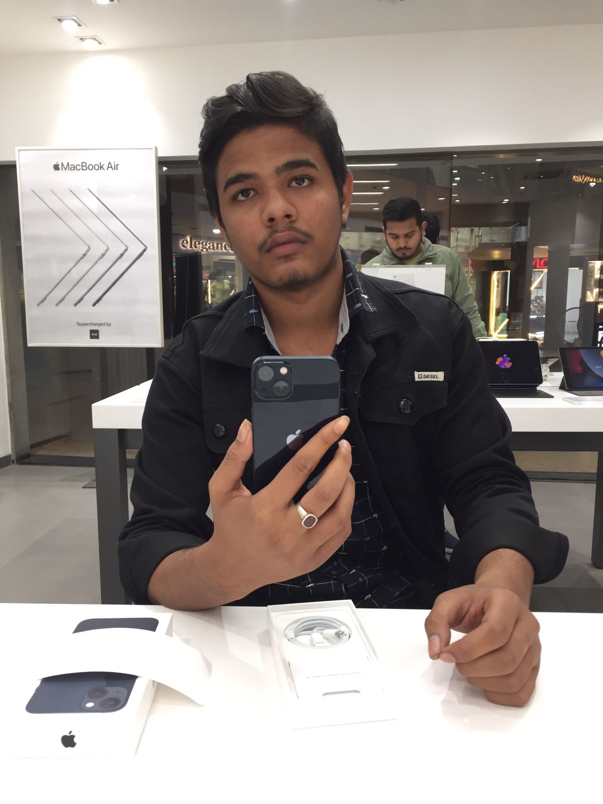 8a098332-9749-4e70-be2d-169b57abdec8